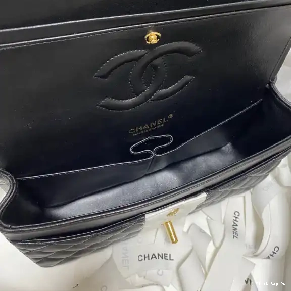 First Bag Ru CHANEL HANDBAG CHANELASSIC 0626